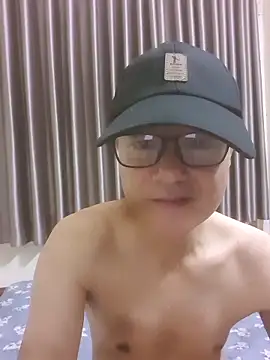 Snapshot of boy_zin007 chatting on 06-07-26, 12:42 boy zin007 online show from 06-07-26, 12:42