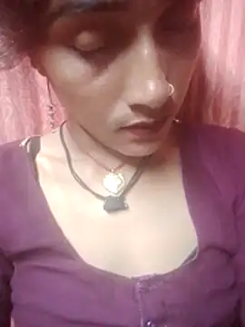 Snapshot of Hot_Radhaji1 chatting on 07-10-26, 11:40 Hot Radhaji1 online show from 07-10-26, 11:40