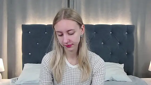 LirienVexx online show from 06-21-26, 04:15