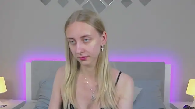 LirienVexx online show from 07-26-26, 10:00