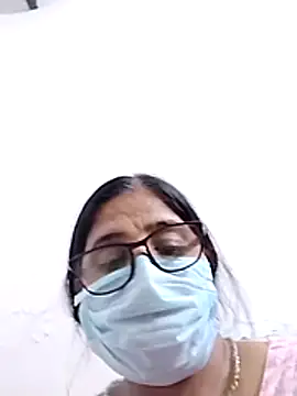 Snapshot of Hina4577 chatting on 06-07-26, 06:33 Hina4577 online show from 06-07-26, 06:33