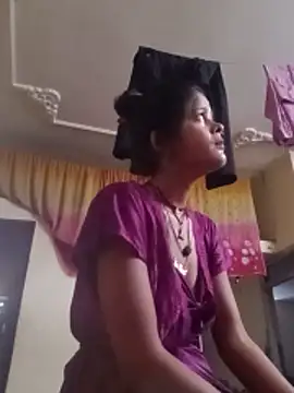 Snapshot of Hot_bhabi0123 chatting on 06-04-26, 04:40 Hot bhabi0123 online show from 06-04-26, 04:40