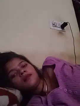 Snapshot of Hot_bhabi0123 chatting on 06-05-26, 07:58 Hot bhabi0123 online show from 06-05-26, 07:58