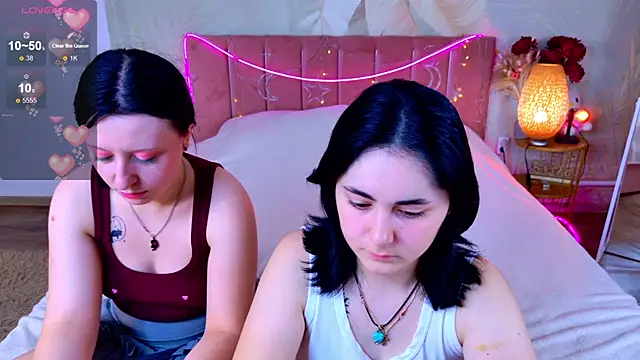 RuthHalll online show from 06-29-26, 07:03