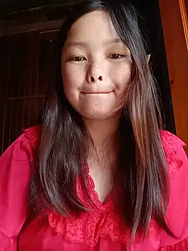 Snapshot of Linna-bae chatting on 07-20-26, 12:58 Linna-bae online show from 07-20-26, 12:58