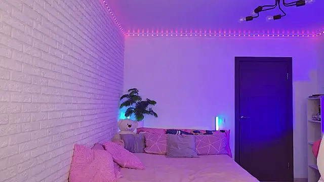 darinekoo online show from 07-26-26, 05:15