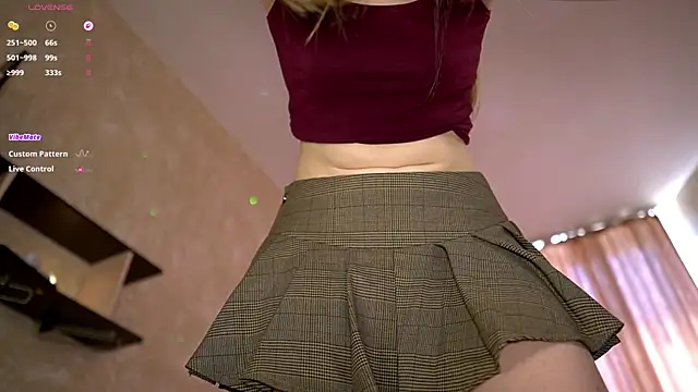 Snapshot of sweet_michellle chatting on 07-20-26, 10:39 sweet michellle online show from 07-20-26, 10:39