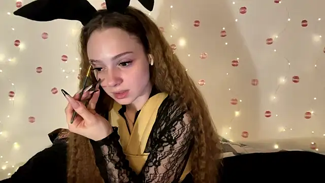 itskylieee online show from 07-02-26, 12:44