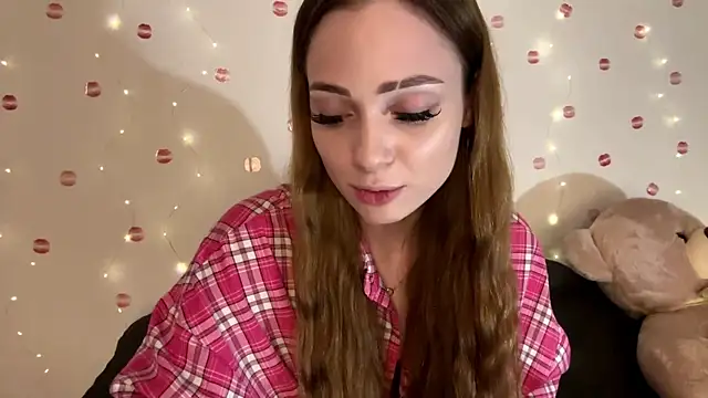 itskylieee online show from 08-05-26, 09:23