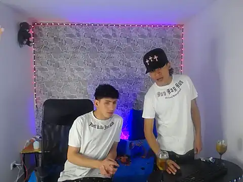 TheHotDuo19 online show from 07-29-26, 05:05