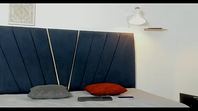 Snapshot of velvet_sex23 chatting on 06-10-26, 04:12 velvet sex23 online show from 06-10-26, 04:12