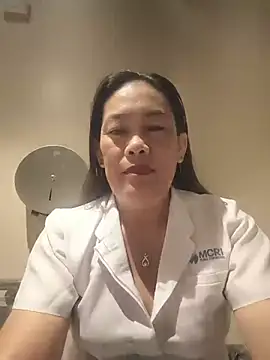 Snapshot of yensexy45 chatting on 06-17-26, 07:00 yensexy45 online show from 06-17-26, 07:00