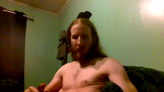 Snapshot of darknessdragon66 chatting on 06-10-26, 05:28 darknessdragon66 online show from 06-10-26, 05:28