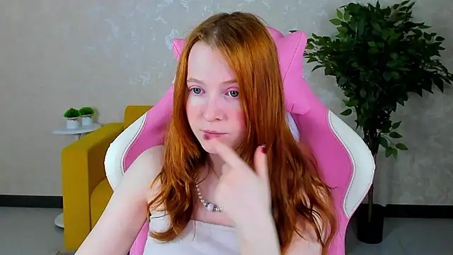 Snapshot of ari-kittyy chatting on 06-09-26, 04:13 ari-kittyy online show from 06-09-26, 04:13