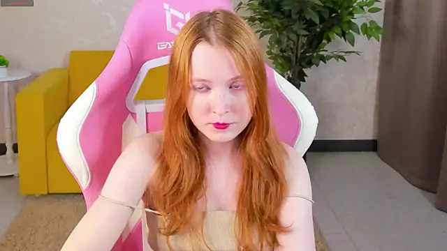 ari-kittyy online show from 07-15-26, 04:07