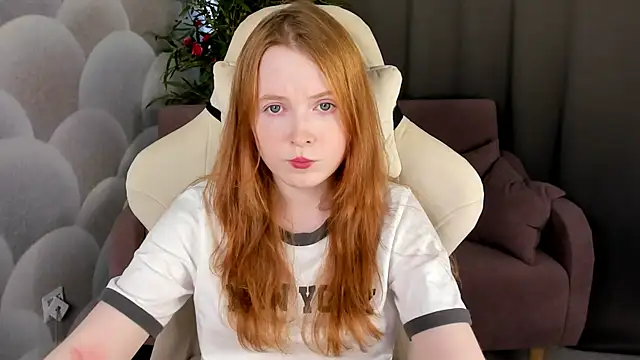 ari-kittyy online show from 07-28-26, 12:23