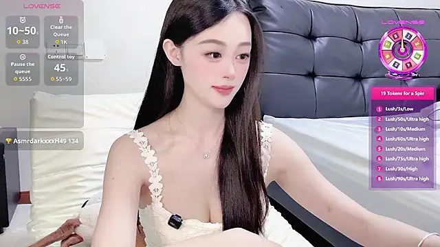 Ellaa999 online show from 06-11-26, 07:39