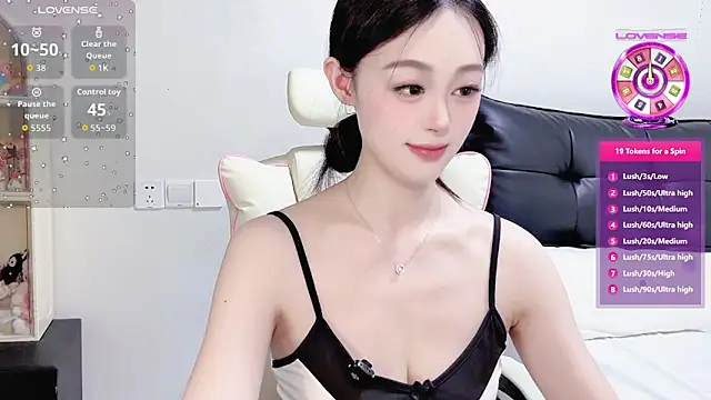 Ellaa999 online show from 06-20-26, 09:12