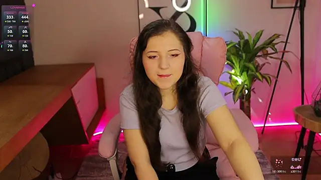 Kitty   Mia online show from 06-11-26, 06:11