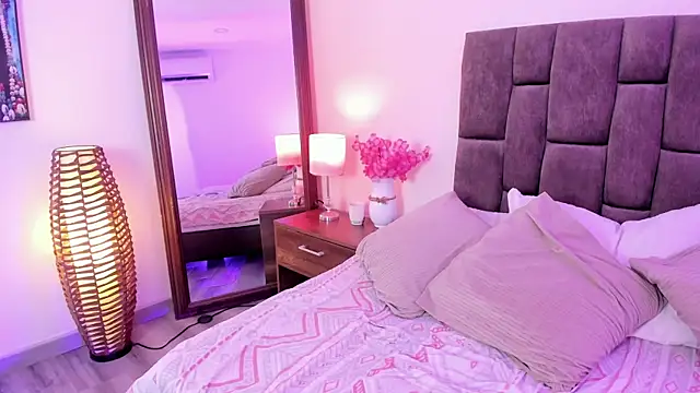 HecateMoon online show from 07-07-26, 06:47
