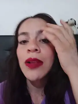 shaira white online show from 06-07-26, 01:59