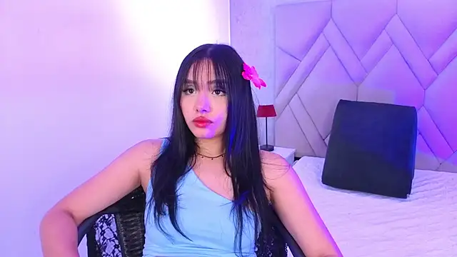 Mila  Fire online show from 06-25-26, 11:48