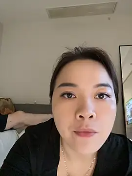 qianduoduo521 online show from 07-14-26, 02:23