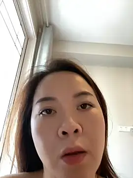 qianduoduo521 online show from 07-30-26, 08:57