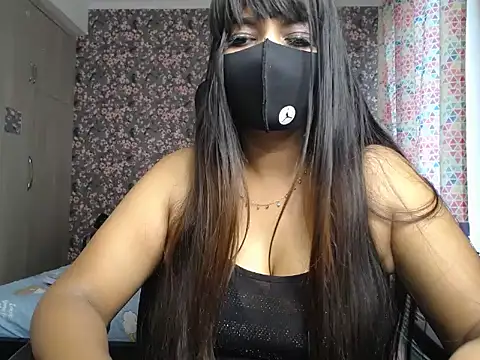 Goddess Ruhii online show from 06-15-26, 04:36