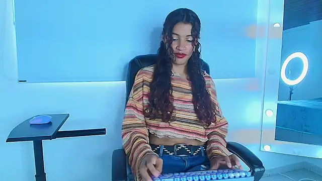 Aylin valerie online show from 06-23-26, 02:59