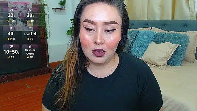 Snapshot of Khalia_ chatting on 06-07-26, 02:43 Khalia online show from 06-07-26, 02:43
