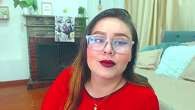 Snapshot of Khalia_ chatting on 06-09-26, 06:52 Khalia online show from 06-09-26, 06:52