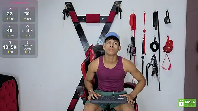 Nicolas AthleticBoy online show from 07-14-26, 11:49