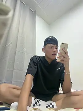Boydilan online show from 06-07-26, 03:10