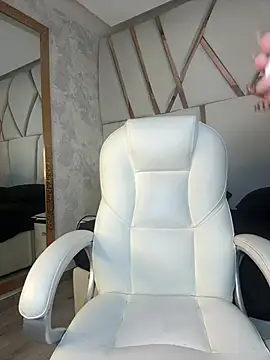 Amelia kingsley online show from 06-29-26, 04:30