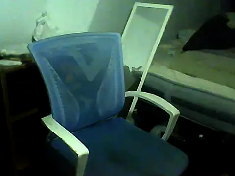 Snapshot of SlickDickyadown chatting on 06-06-26, 03:00 SlickDickyadown online show from 06-06-26, 03:00
