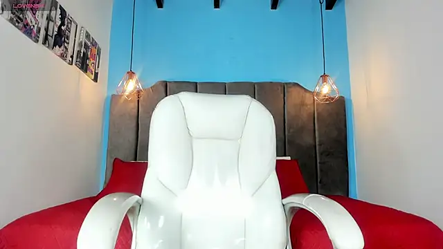 Monica robles11 online show from 06-09-26, 03:18