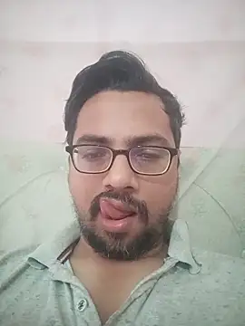 Snapshot of rajkink00 chatting on 06-08-26, 02:12 rajkink00 online show from 06-08-26, 02:12
