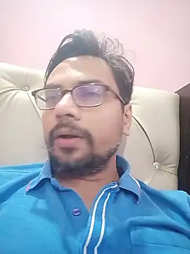 Snapshot of rajkink00 chatting on 06-08-26, 03:23 rajkink00 online show from 06-08-26, 03:23