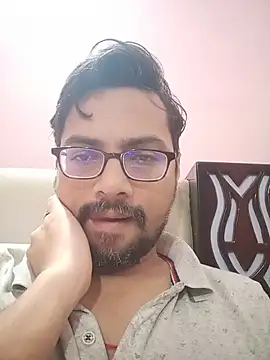 Snapshot of rajkink00 chatting on 06-09-26, 04:07 rajkink00 online show from 06-09-26, 04:07