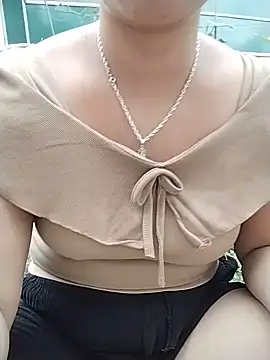 candyyy19 online show from 07-10-26, 10:51