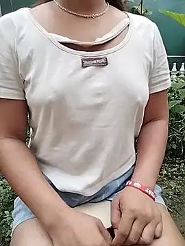 candyyy19 online show from 07-17-26, 10:58