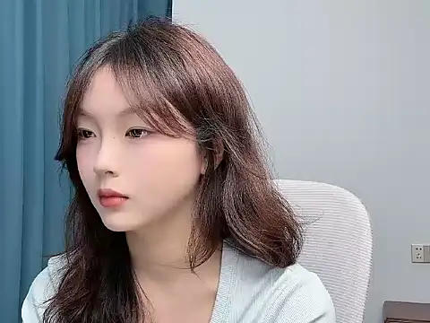 Snapshot of wenwen8888 chatting on 06-05-26, 11:27 wenwen8888 online show from 06-05-26, 11:27