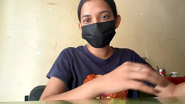 yuna luxy online show from 06-22-26, 06:54