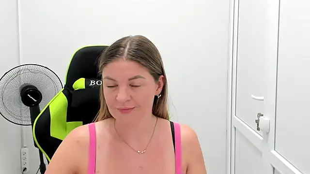 MiaSummerr  online show from 07-27-26, 12:34