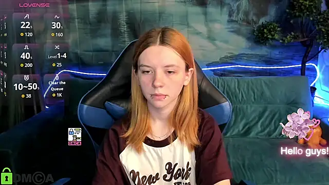 CarolInWonderland online show from 06-12-26, 06:45