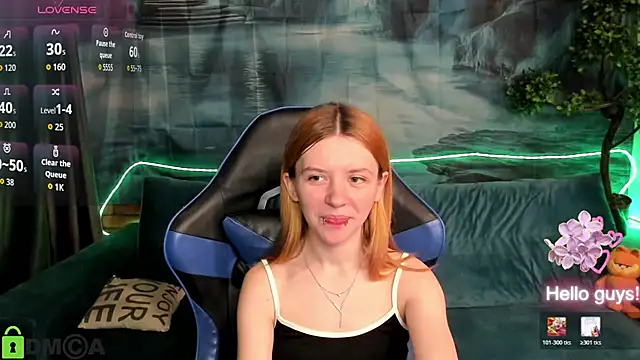 CarolInWonderland online show from 06-14-26, 06:59