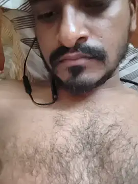 Snapshot of rakfucks chatting on 06-07-26, 03:27 rakfucks online show from 06-07-26, 03:27