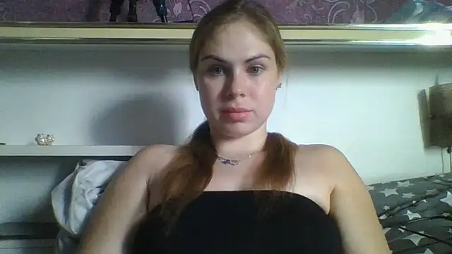 Snapshot of MelaniePres chatting on 06-11-26, 02:59 MelaniePres online show from 06-11-26, 02:59