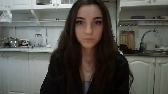 PollySecrettt online show from 06-08-26, 01:39